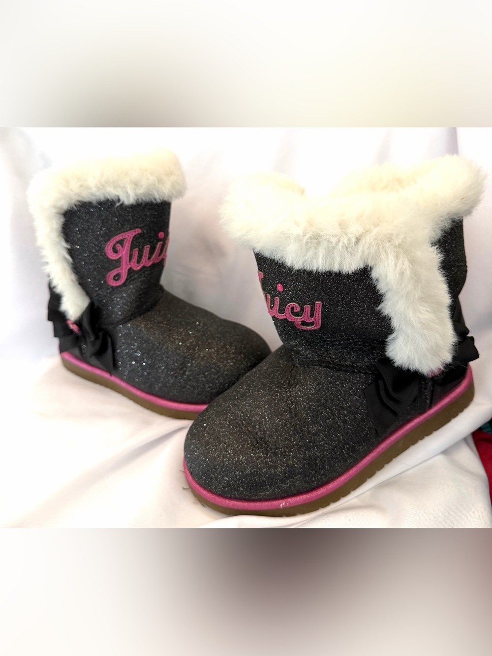 Juicy Couture Black Glitter Kids' Boots with Pink Trim and White Faux-Fur